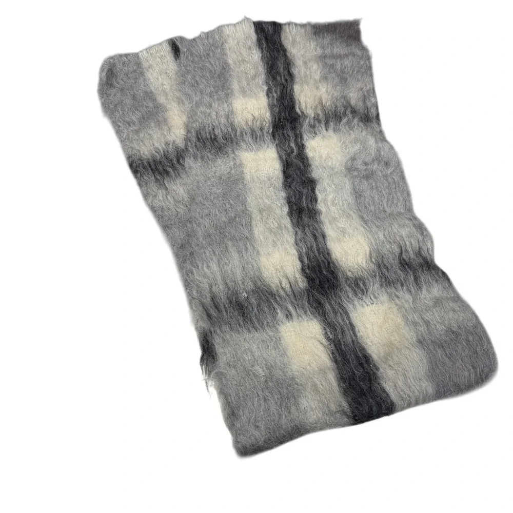 Mohair Scarf Unisex OS Grey Plaid Excellent Fuzzy Shaggy Winter Warm